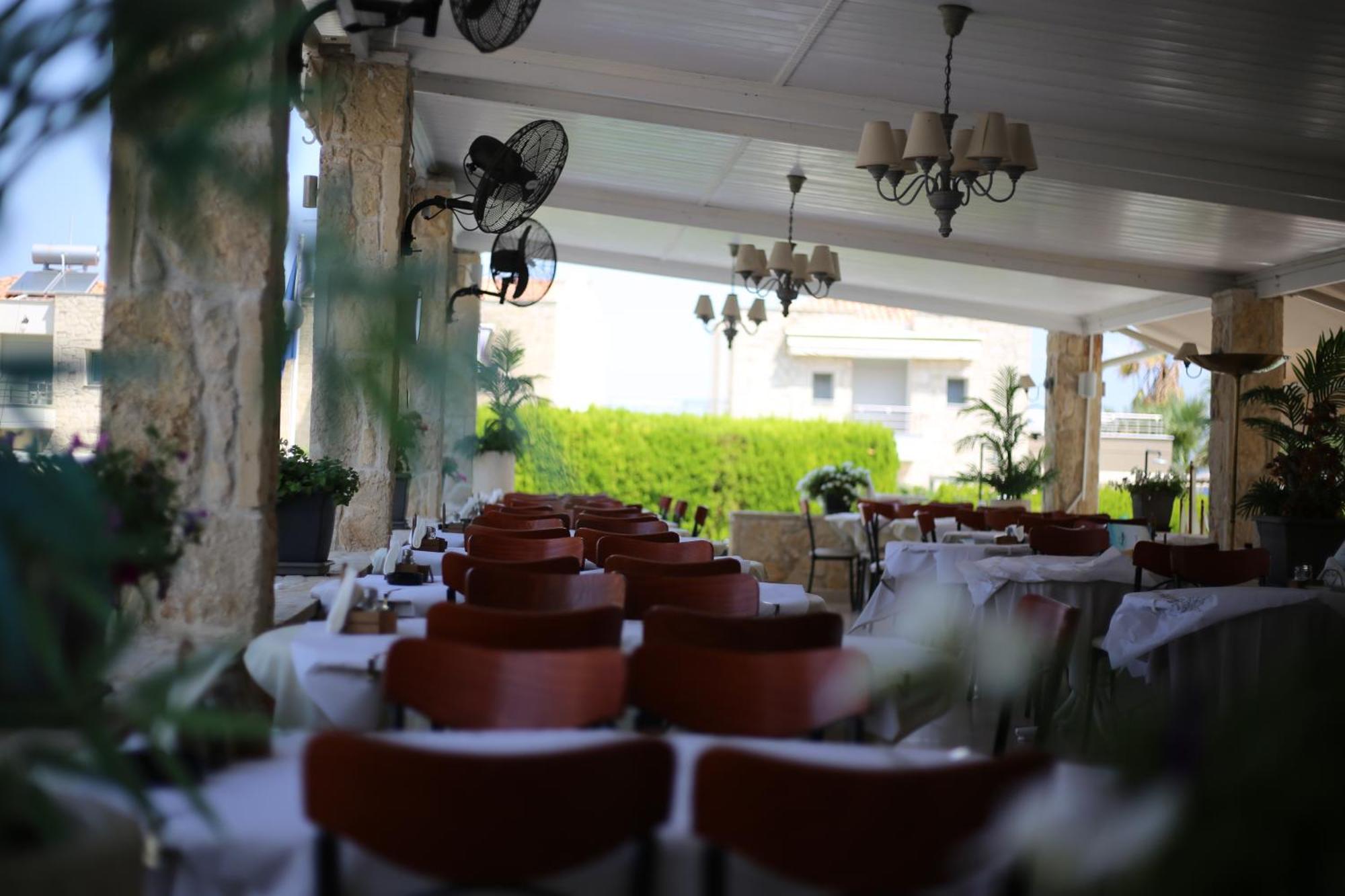 Golden Residence Family Resort Pefkochori Exterior photo